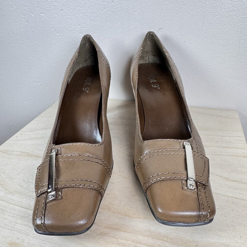 VTG Apt. 9 Kitten Heels Square Toe Tan Office Business Y2K 90s 7M Brazil Leather - Picture 2 of 9